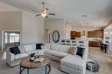 5 2331 - Great room 5