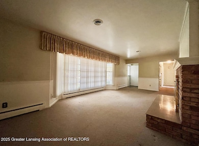 2505 Hanover Dr, Lansing, MI 48911 - photo 3