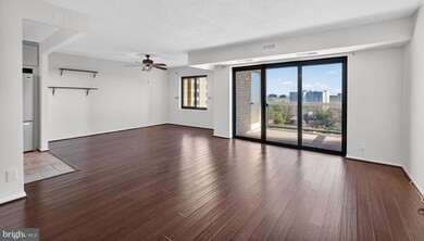 307 Yoakum Pkwy unit 821, Alexandria, VA 22304 - photo 3