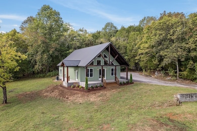 672 Sullivan Bend Rd, Elmwood, TN 38560 - photo 6