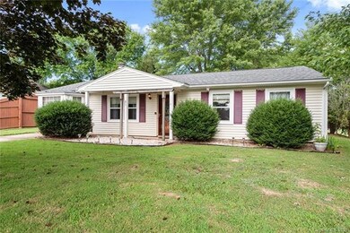 51 Tipperary Dr, Asheville, NC 28806 - photo 3