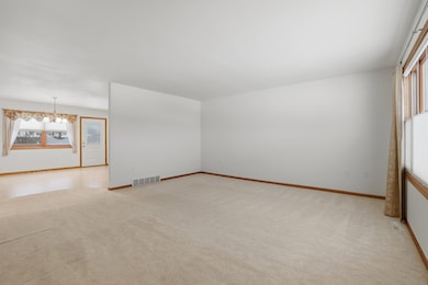 2130 James Ct, Wisconsin Rapids, WI 54494 - photo 7