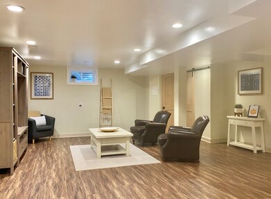 1287 Webster Ln, Des Plaines, IL 60018 - photo 5