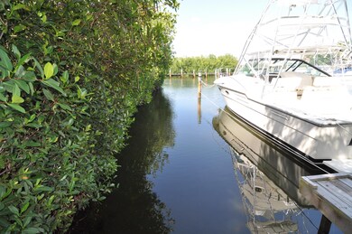 Boat slip