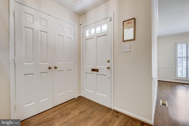 1948 Hopewood Dr, Falls Church, VA 22043 - photo 6