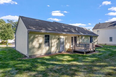 64 Jenna Way unit 8, Manchester, NH 03104 - photo 2