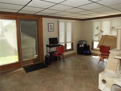 1447 56th St, Des Moines, IA 50311 - photo 7