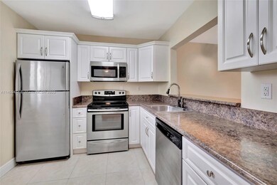 8103 Camino Real unit C414, Miami, FL 33143 - photo 6