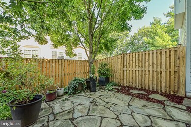 14012 Grumble Jones Ct unit B, Centreville, VA 20121 - photo 5