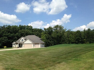 14106 W Northridge Dr, Evansville, WI 53536 - photo 2