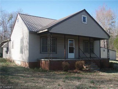 1312 Mack Rd, Asheboro, NC 27205 - photo 2