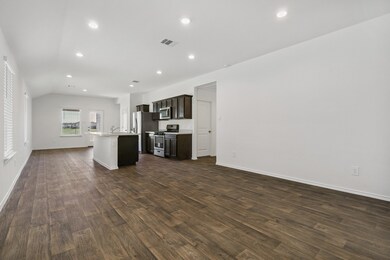 14153 Carly Pines Ct, Conroe, TX 77302 - photo 5