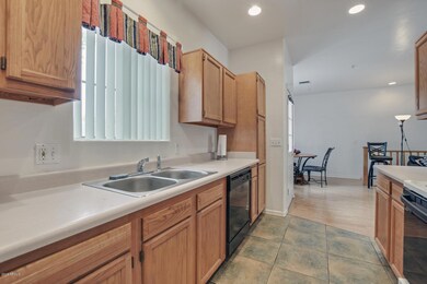 13-Kitchen