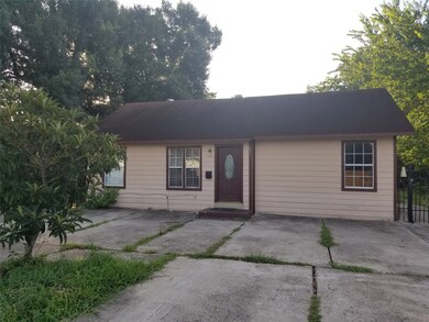 6907 Beachwood St, Houston, TX 77021 - photo 6