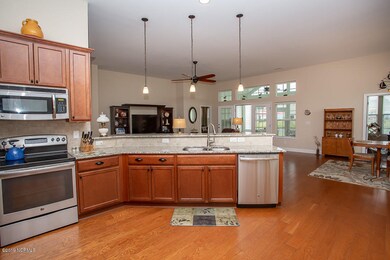 271 Cable Lake Cir, Carolina Shores, NC 28467 - photo 5