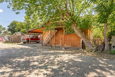 502 Adirondac Ave, Hamilton, MT 59840 - photo 4