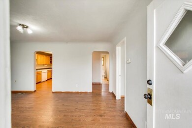 612 S Elder St, Nampa, ID 83686 - photo 6