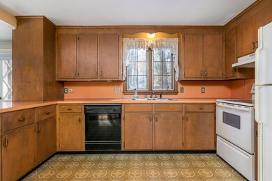 124 Oakhurst Rd Cape Elizabeth-large-007