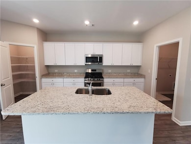 4616 Waxwing St, Hoschton, GA 30548 - photo 6