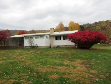 157 E Thistle Ct, New Martinsville, WV 26155 - photo 4