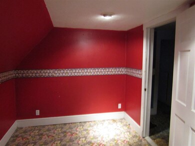 34 Meadow St, Littleton, NH 03561 - photo 2