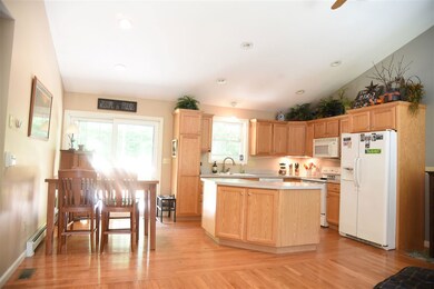 6 Jeremy Ct unit 4-20A, Gilford, NH 03249 - photo 3