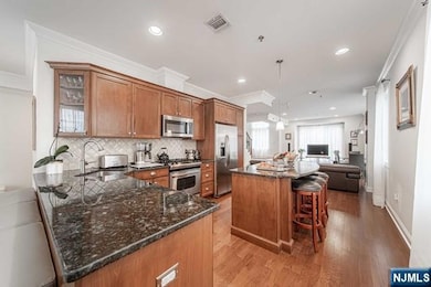 11 Washington Place unit 201, Cliffside Park, NJ 07010 - photo 7