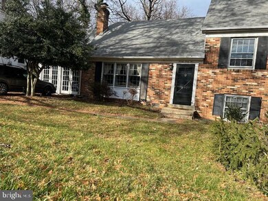 2042 Kirby Rd, McLean, VA 22101 - photo 2