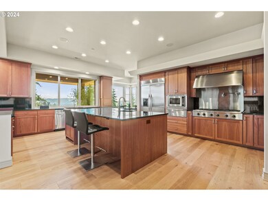 18218 Meadowlark Ln, Lake Oswego, OR 97034 - photo 7