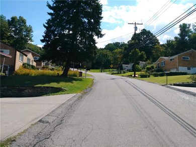 Well maintained neighborhood.