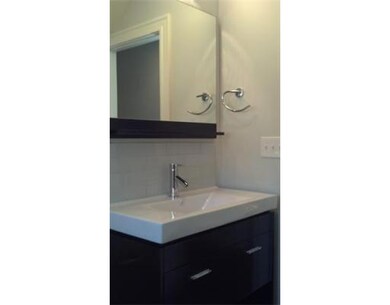 66 Putnam St unit 3, Somerville, MA 02143 - photo 5