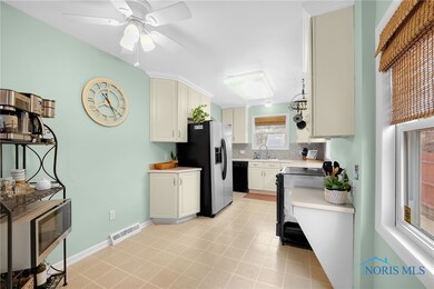 3739 Elmhurst Rd, Toledo, OH 43613 - photo 6