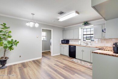 6-web-or-mls-106 Willowview-1