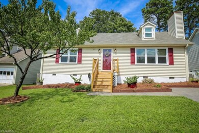 1521 Kenwalt Dr Clemmons NC 27012 Front