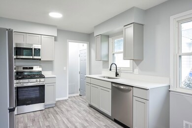 1590 Minnehaha Ave E, Saint Paul, MN 55106 - photo 5