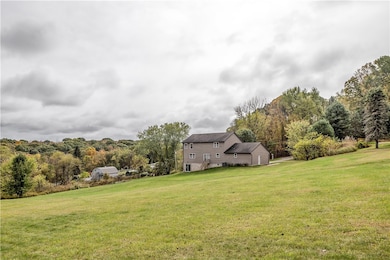 112 Siebert Ln, Apollo, PA 15613 - photo 6