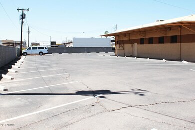 7025 N 55th Ave, Glendale, AZ 85301 - photo 7