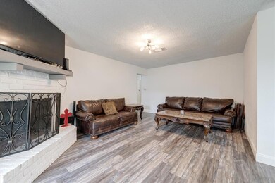 916 Gettysburg Place, Bedford, TX 76022 - photo 5