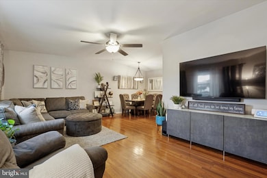 7805 Anita Dr, Philadelphia, PA 19111 - photo 2