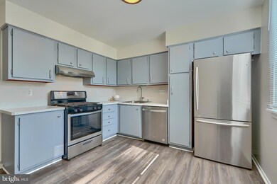 9264 Bellbeck Rd, Parkville, MD 21234 - photo 6