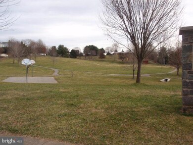 475 Dominique Ct, Sykesville, MD 21784 - photo 7