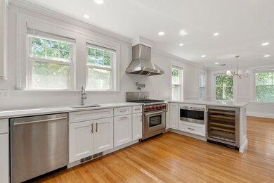 1595 Centre St unit 2, Newton, MA 02461 - photo 3