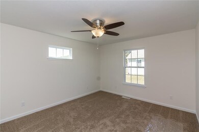 522 Veatch St, Whiteland, IN 46184 - photo 6