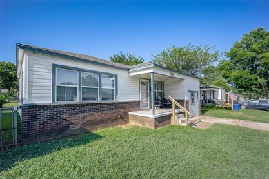 204 E Elder Ave, Duncan, OK 73533 - photo 4