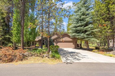 57651 Dutchman Ln unit 2, Sunriver, OR 97707 - photo 3