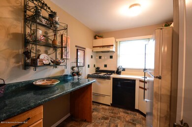 4 Ginger Ct, Eatontown, NJ 07724 - photo 3