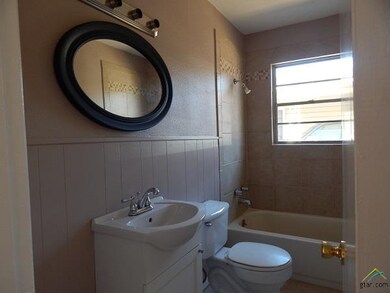 2318 Plume Dr, Tyler, TX 75703 - photo 7