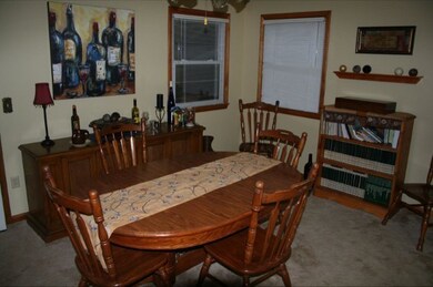 Formal Dining