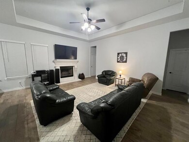 1437 Glade Meadows Dr, Joshua, TX 76058 - photo 7