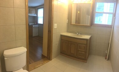 98 Sciarappa St unit 1, Cambridge, MA 02141 - photo 4